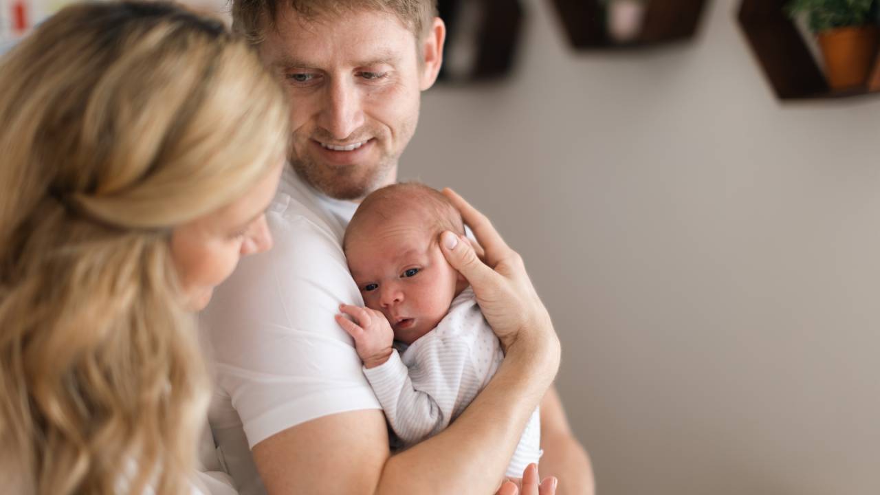 Γέννα στο Σπίτι με Μαία: Κόστος & Οφέλη - Doctor Home Care