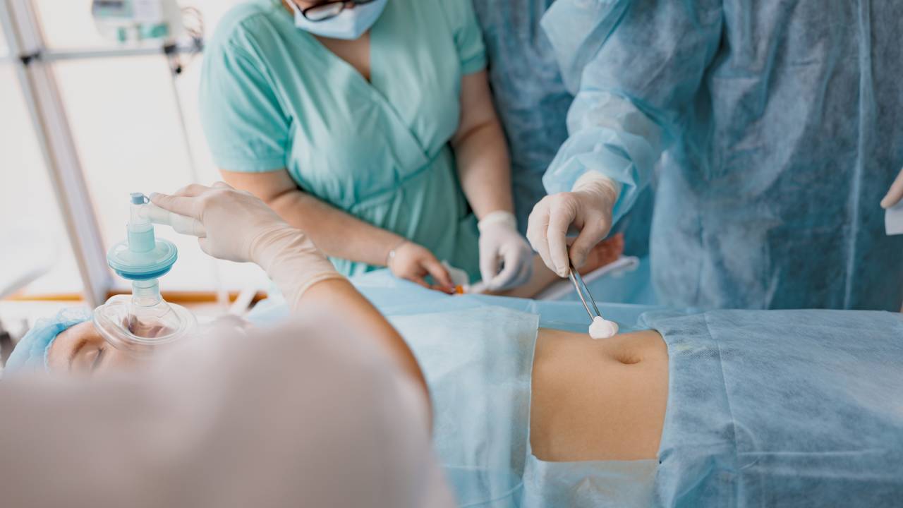 Σκωληκοειδίτιδα: Συμπτώματα και Θεραπεία - Doctor Home Care